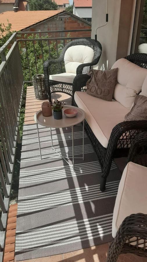 Apartman Debora Sa Privatnim Bazenom Pula Extérieur photo