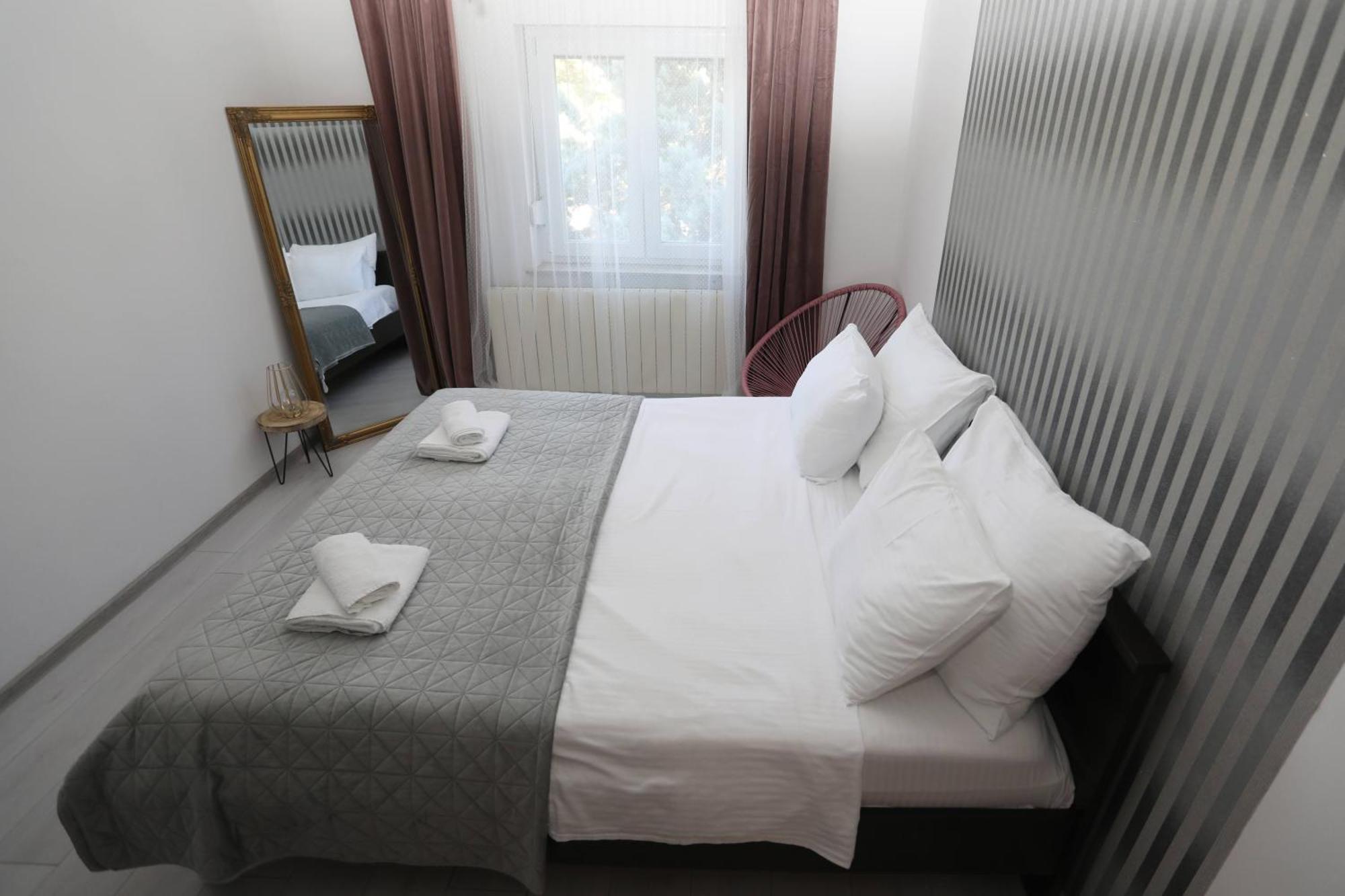 Apartman Debora Sa Privatnim Bazenom Pula Extérieur photo