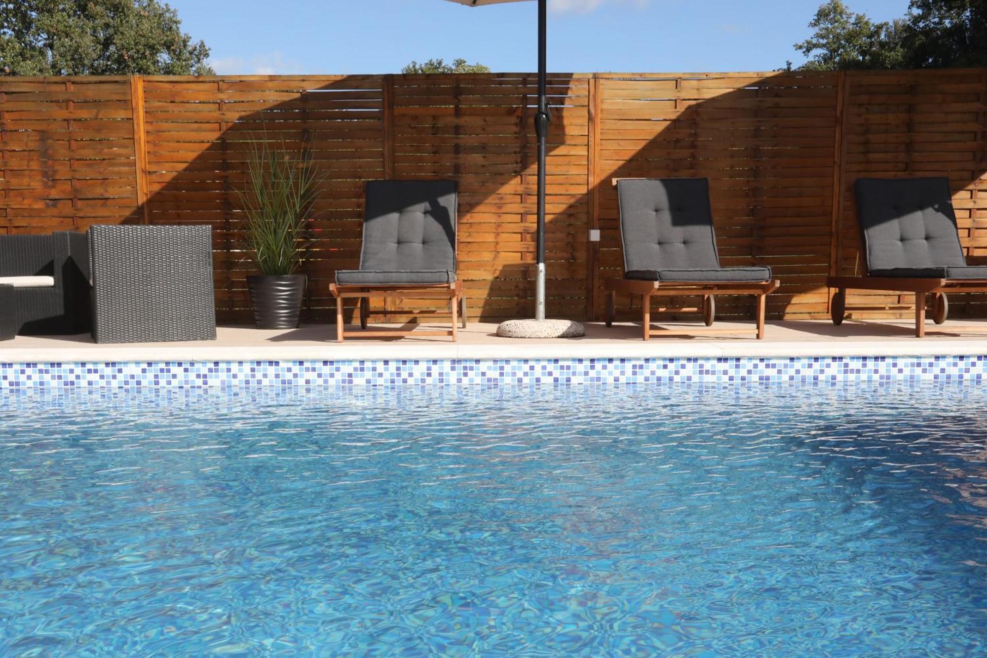 Apartman Debora Sa Privatnim Bazenom Pula Extérieur photo