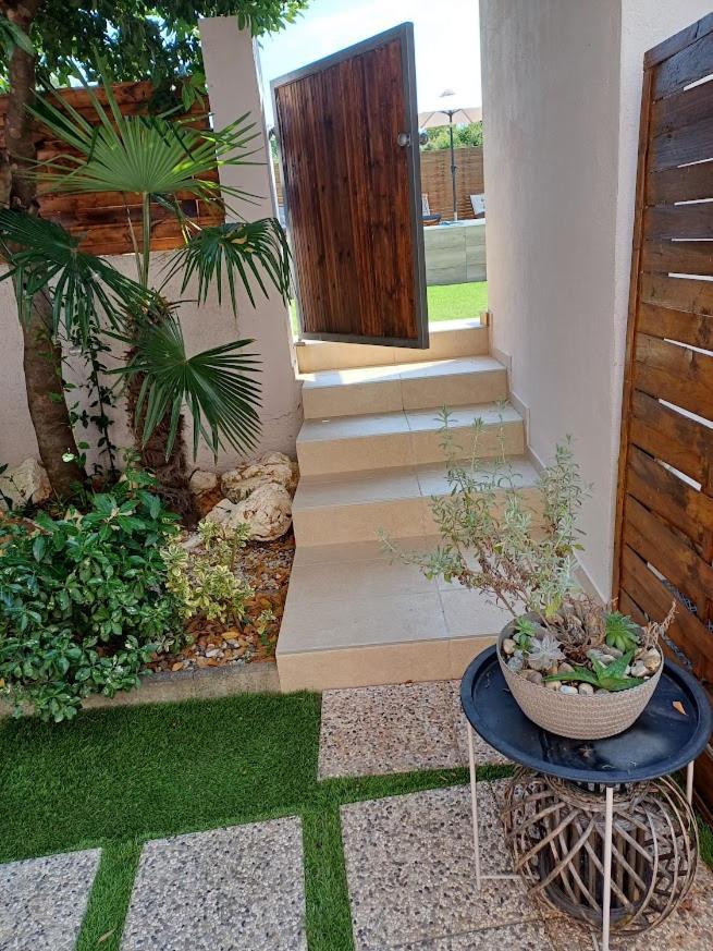 Apartman Debora Sa Privatnim Bazenom Pula Extérieur photo