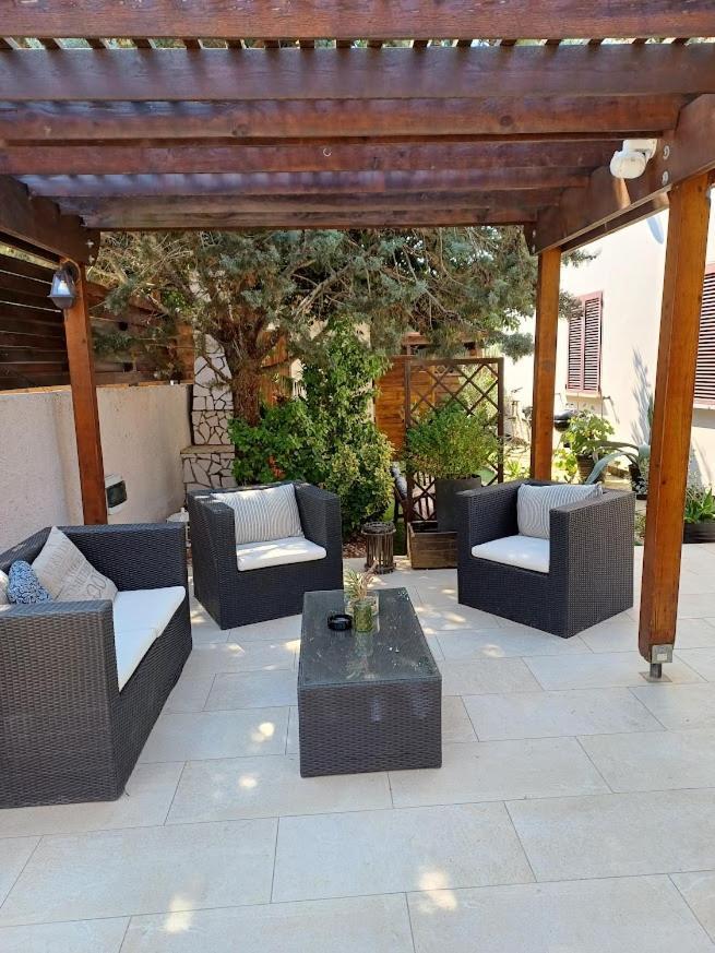 Apartman Debora Sa Privatnim Bazenom Pula Extérieur photo